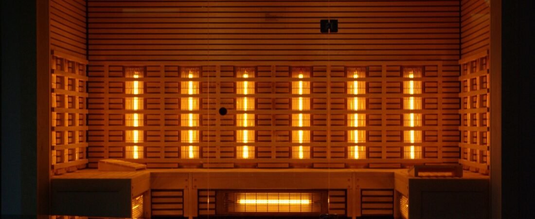 Infrared vs. Traditional Sauna for Home Use: Which One Fits You Better?
